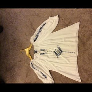 Chelsea & Theodore blouse